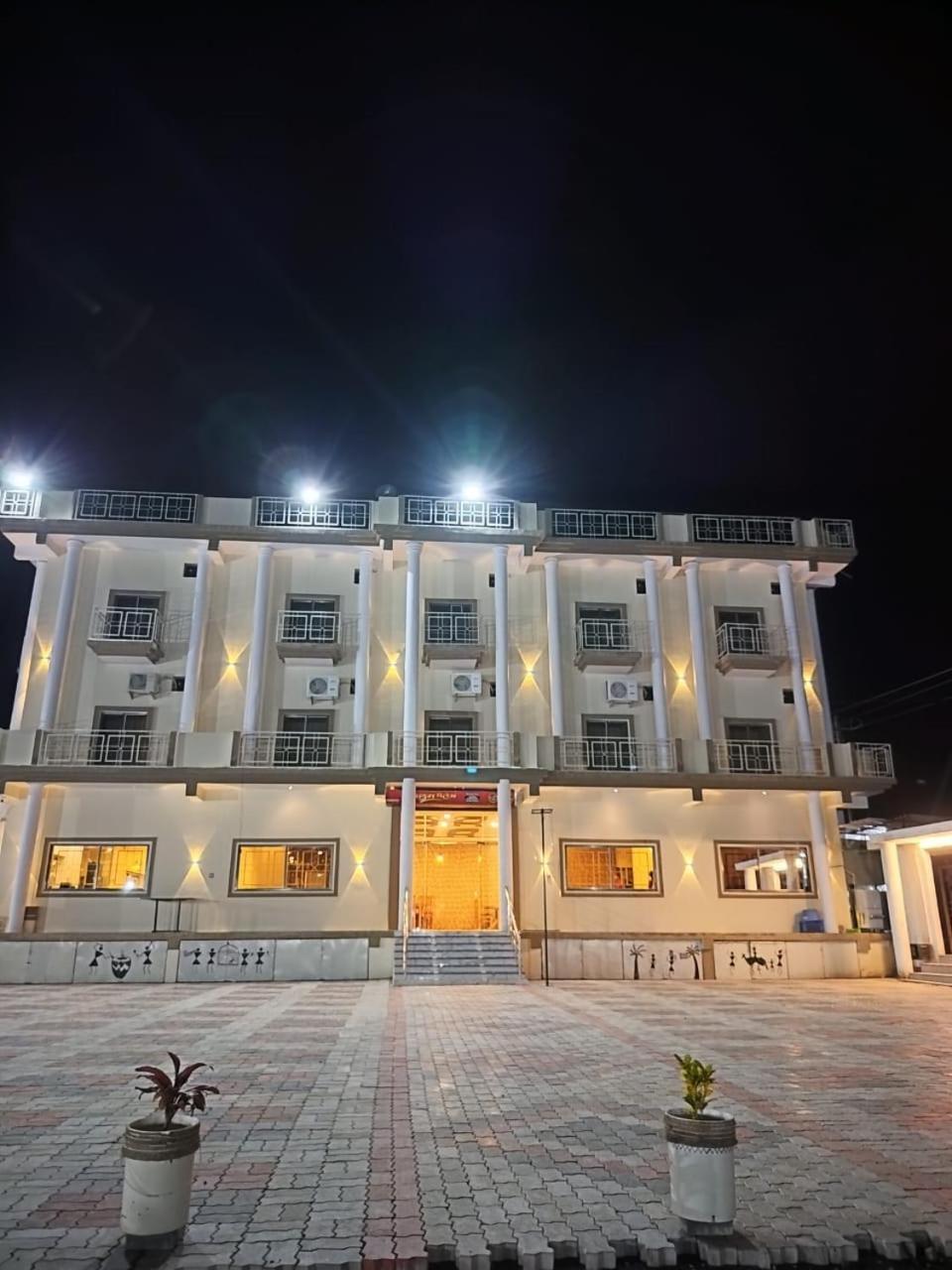 Mangalam Palace Seoni  Экстерьер фото